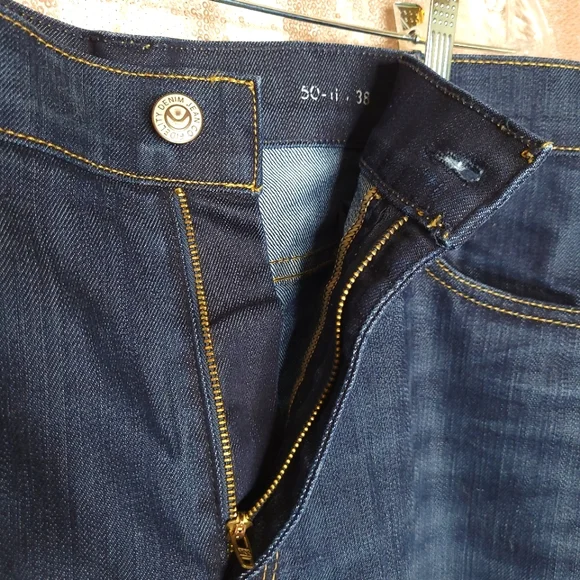 BNWOT Fidelity Denim Sabre 50-11 relaxed fit 38 dark wash jeans